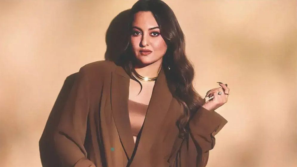 যদি আবার কেউ আসে, স্বপ্নে এসো সরাসরি নয়: সোনাক্ষী
