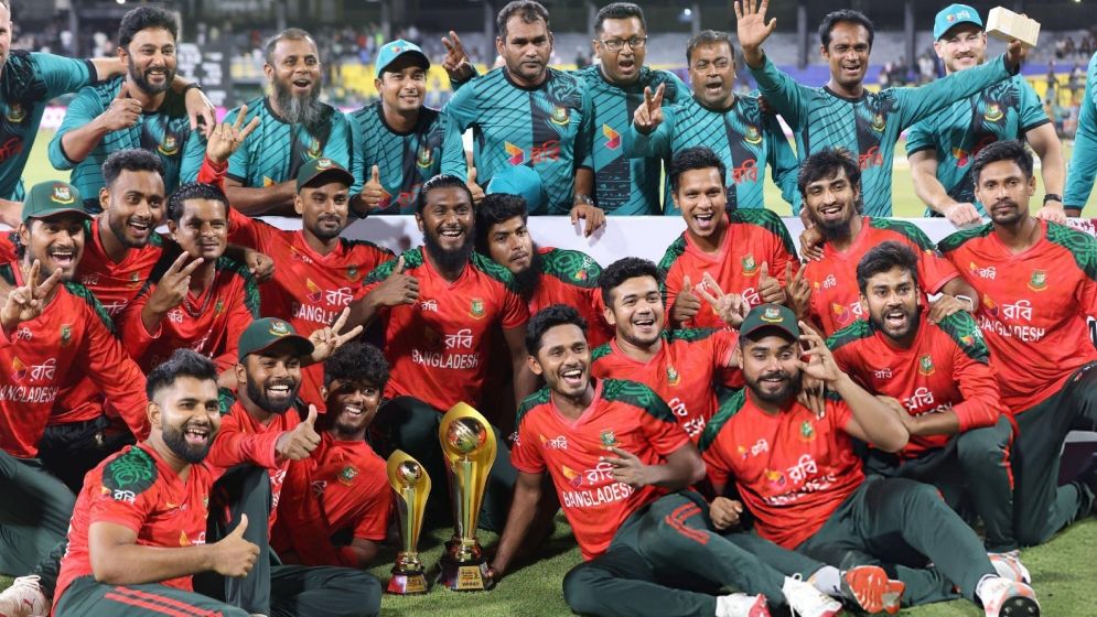 ঐতিহাসিক সিরিজ জয় জুলাই শহীদদের উৎসর্গ করলেন ক্রিকেটাররা