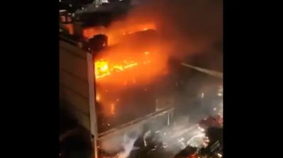 ইরাকের শপিংমলে ভয়াবহ আগুন, নিহত ৫০