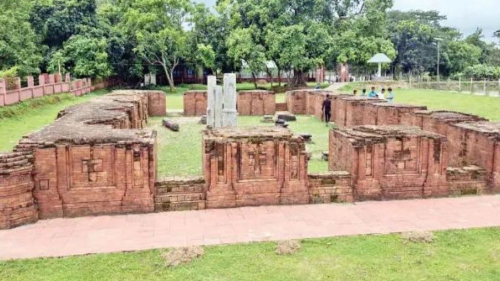 ঈশা খাঁর শৌর্য-বীর্যের সাক্ষী রোয়াইলবাড়ি দুর্গ