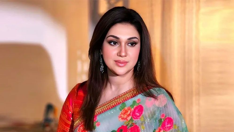 অপু বিশ্বাসের মৃত্যুর গুজব, যা বললেন অভিনেত্রী