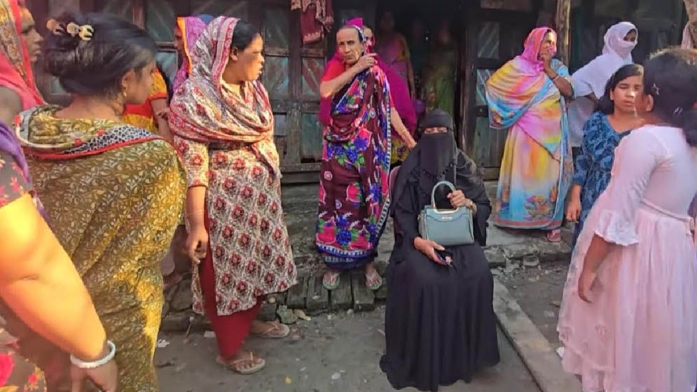 ‘নাসির আমায় বিয়ে না করলে আত্মহত্যা করব’