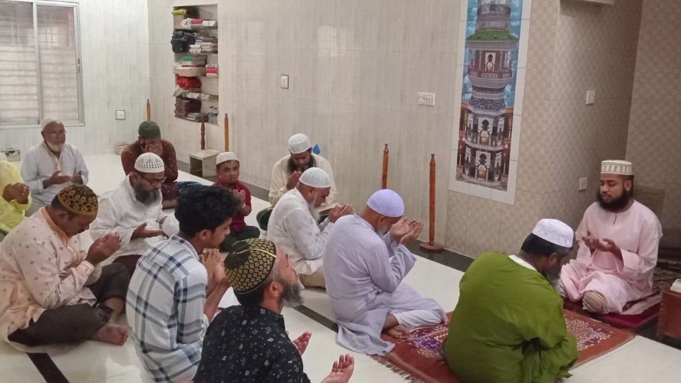 নুরুল ইসলামের মৃত্যুবার্ষিকী উপলক্ষে রাণীনগরে দোয়া মাহফিল