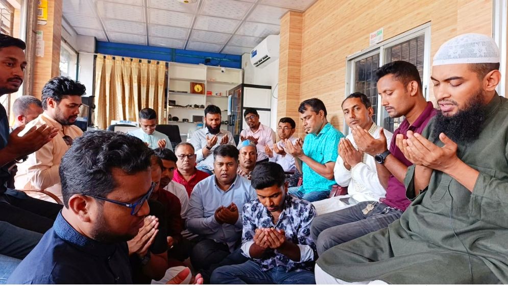 যমুনা গ্রুপের প্রতিষ্ঠাতা চেয়ারম্যানের মৃত্যুবার্ষিকী উপলক্ষে দোয়া