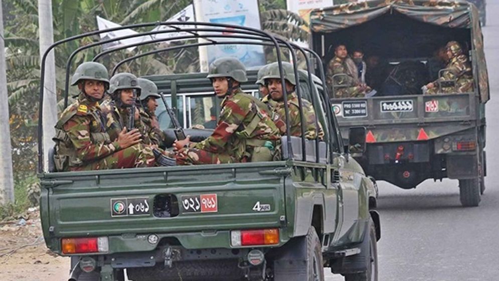 সেনা টহল জোরদার, সংঘর্ষে নিহত ৩৭