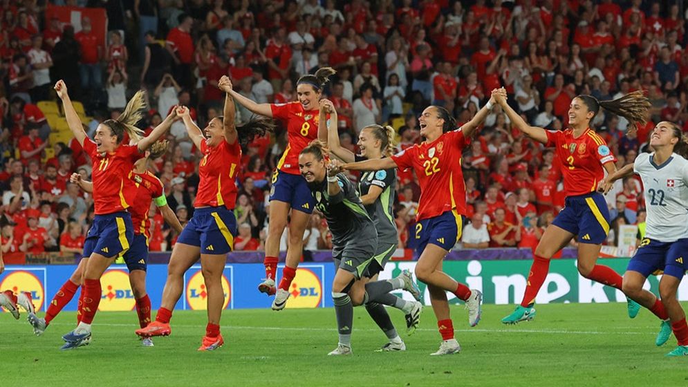 শিরোপা থেকে দুই জয় দূরে স্পেন