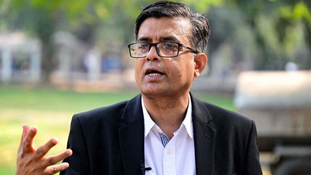 উত্তাল জুলাইয়ে গ্রেফতার-নির্যাতন নয়, হাই কমোড নিয়ে চিন্তায় ছিলেন প্রেস সচিব