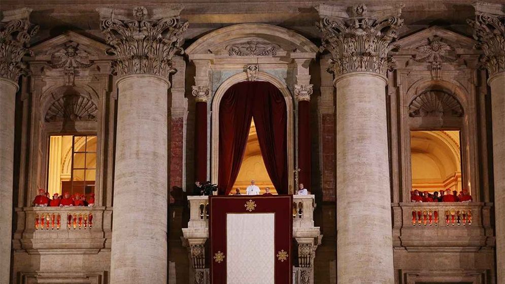 ট্রিটি অব টর্ডেসিলাস : পোপের অনুমোদনে উপনিবেশের যাত্রা