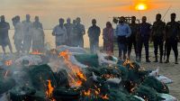 দোহারে কোটি টাকা মূল্যের নিষিদ্ধ চায়না জাল পুড়িয়ে ধ্বংস