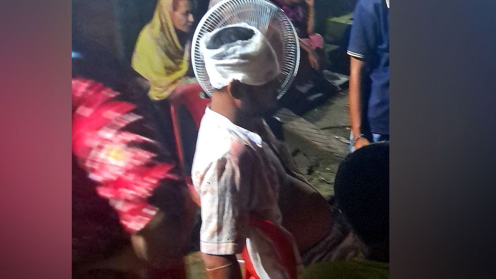 ওয়ার্ড বিএনপির সা. সম্পাদক পরিচয়ে চাঁদা দাবি, না দেওয়ায় প্রবাসীকে কুপিয়ে জখম!