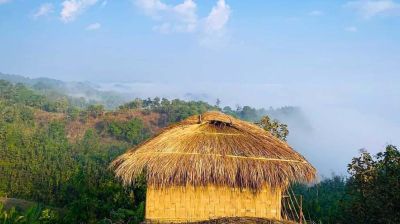 লামায় রিসোর্টে পর্যটকের ঝুলন্ত লাশ
