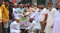 শহীদদের স্মরণে সিংড়ায় কৃষক দলের বৃক্ষরোপণ