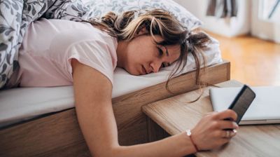 সাতসকালে ঘুম থেকে উঠতে কষ্ট, সমাধানে যে পরামর্শ বিশেষজ্ঞদের