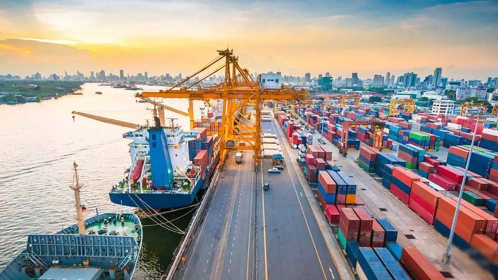 চট্টগ্রাম বন্দরে ৬ হাজারের বেশি কন্টেইনার নিলামে বিক্রির উদ্যোগ