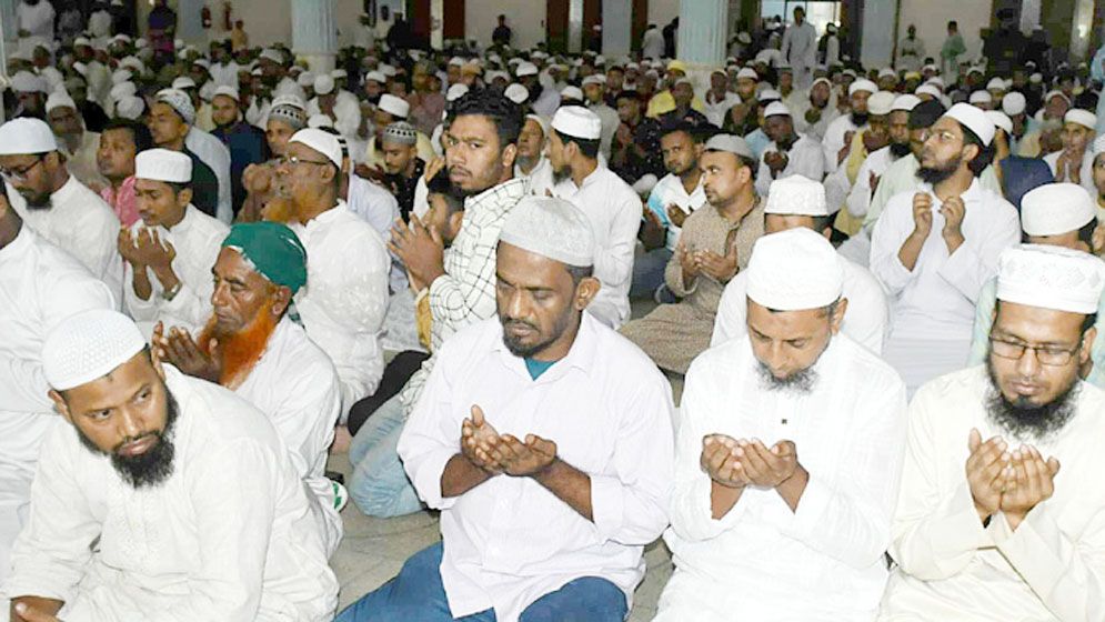 মাইলস্টোন ট্র্যাজেডি: হতাহতদের জন্য সারা দেশের মসজিদে বিশেষ দোয়া
