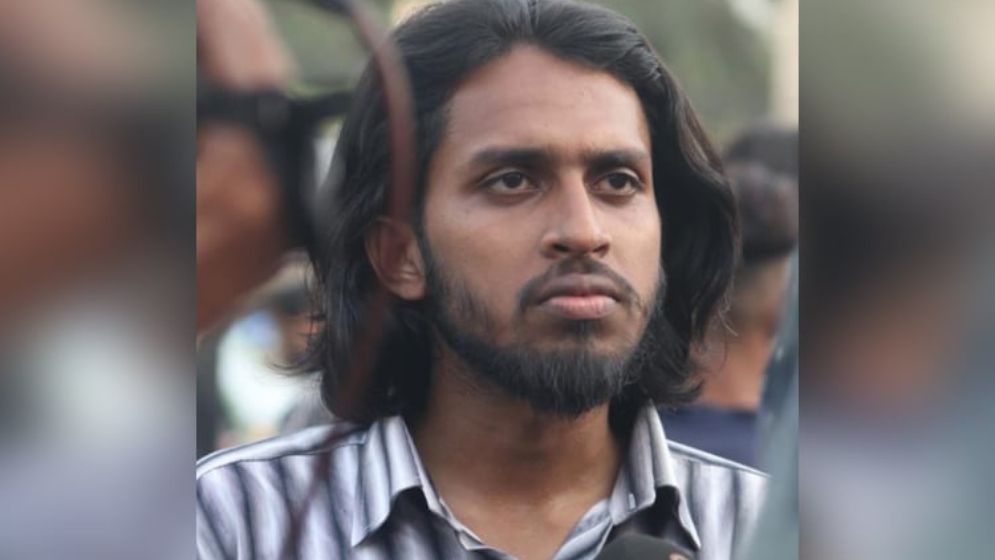 ফোন করে বলা হয়, তোমার মাথার দাম ১০ কোটি টাকা