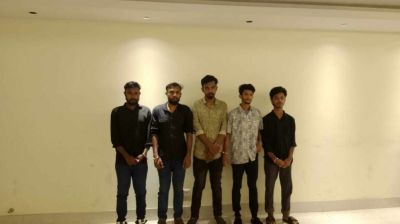 গুলশানে সমন্বয়ক পরিচয়ে চাঁদাবাজির অভিযোগে আটক ৫