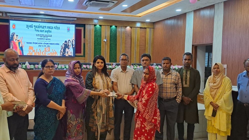 কুমিল্লায় জুলাই পুনর্জাগরণে সমাজ গঠনে শপথ গ্রহণ