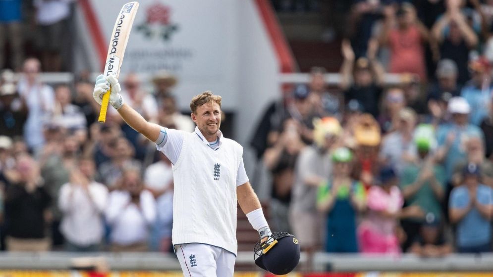 পন্টিংকে টপকে শচীনের সামনে রেকর্ডস্নাত রুট