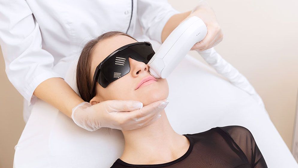 অবাঞ্চিত লোম অপসারণ চিকিৎসা কি আসলেই কার্যকর? যা বলছে গবেষণা