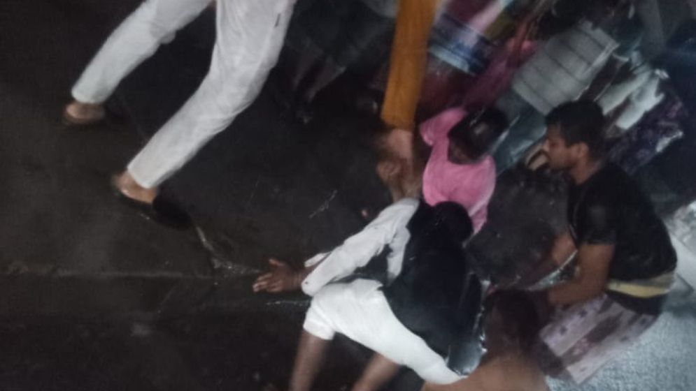 টঙ্গীতে ম্যানহোলে পড়ে নারী নিখোঁজ