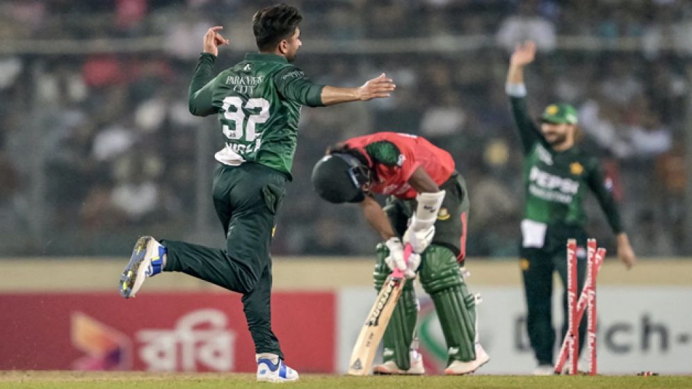 ‘পাকিস্তান সিরিজের মতো উইকেটে খেললে কোনো লাভ নেই’