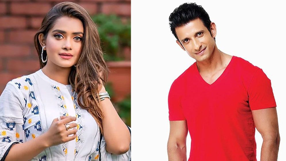 বলিউড অভিনেতার সঙ্গে বড় পর্দায় অভিষেক, কেন লুকোচুরি তিশার?