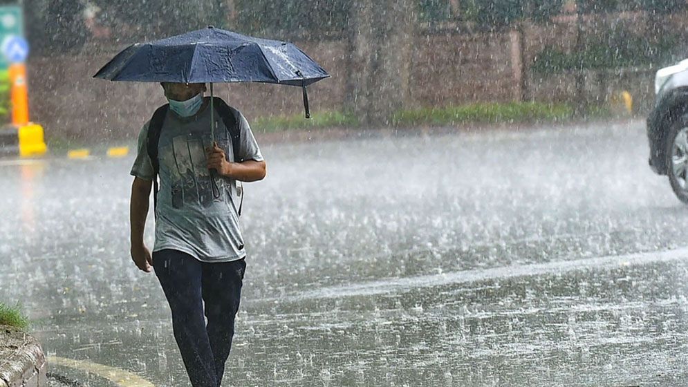 টানা বৃষ্টি নিয়ে দুঃসংবাদ দিল আবহাওয়া অফিস