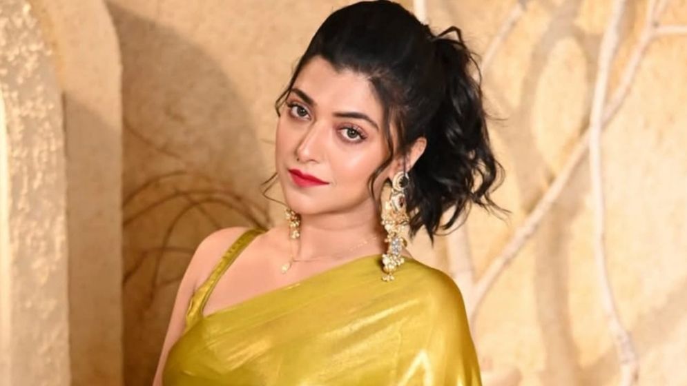 যে কারণে নিজের কিডনি বিক্রি করতেও রাজি অভিনেত্রী রিয়া