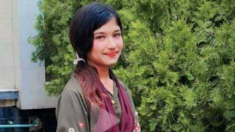 স্কুলের ভবন থেকে লাফিয়ে পড়া শিক্ষার্থী মারা গেছে