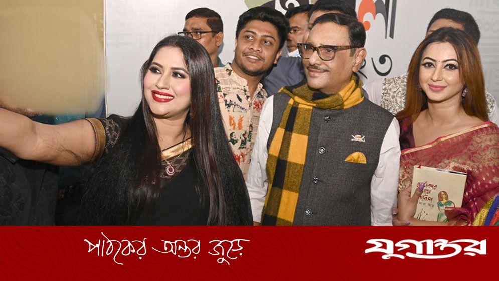 Mushuk ichida chuqur katta xoroz toplari