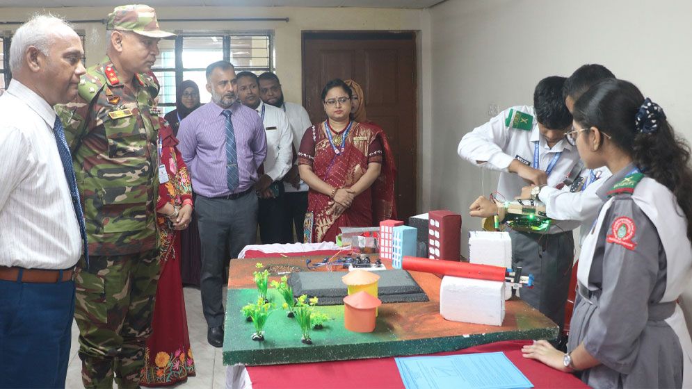 বারিধারা স্কলার্স স্কুল অ্যান্ড কলেজের বিজ্ঞান মেলা