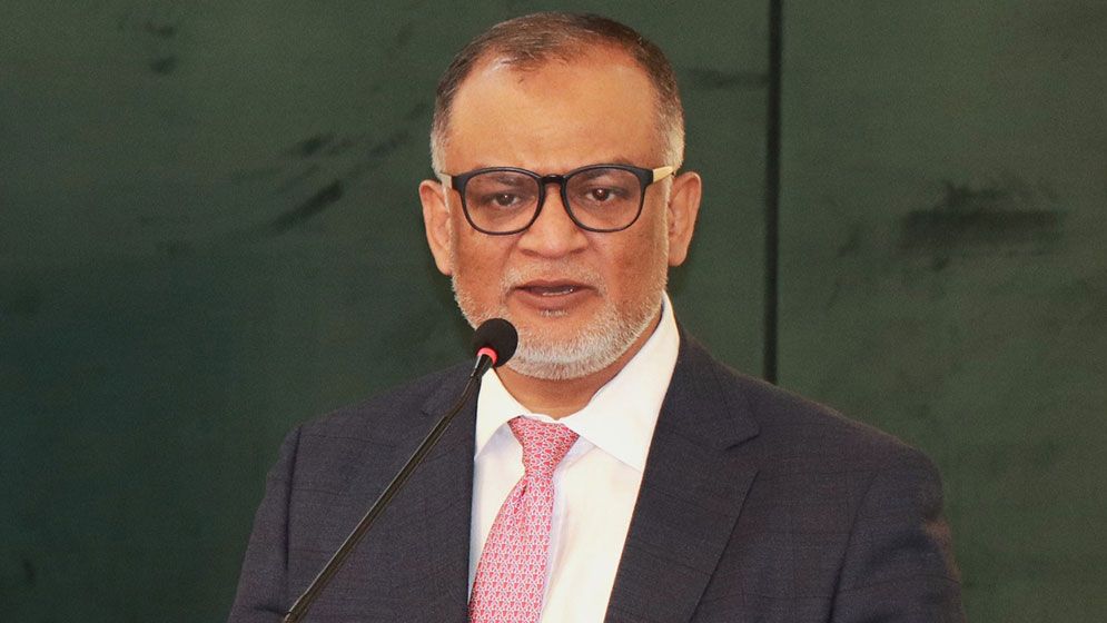 ‘আল্লাহ বাণিজ্য উপদেষ্টাকে হায়াতে তাইয়্যেবা দান করুন’