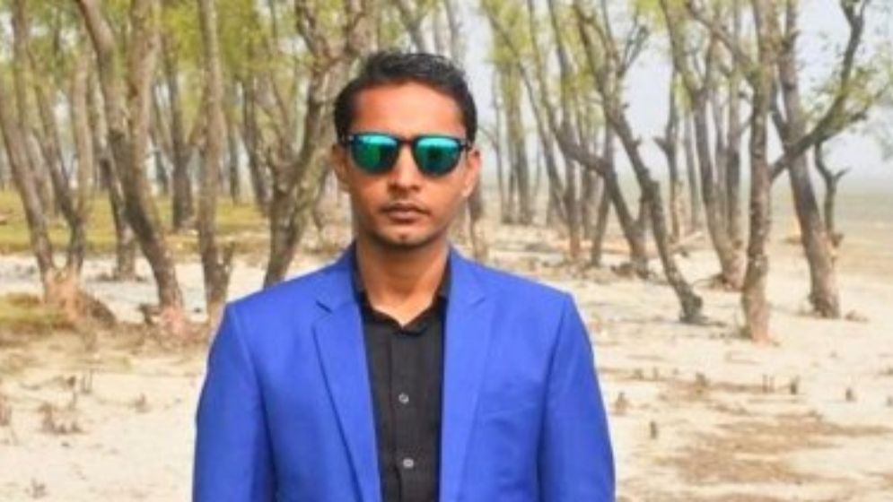 আ.লীগ সভাপতিকে আশ্রয় দিয়ে বহিষ্কার হলেন তাঁতী দল নেতা
