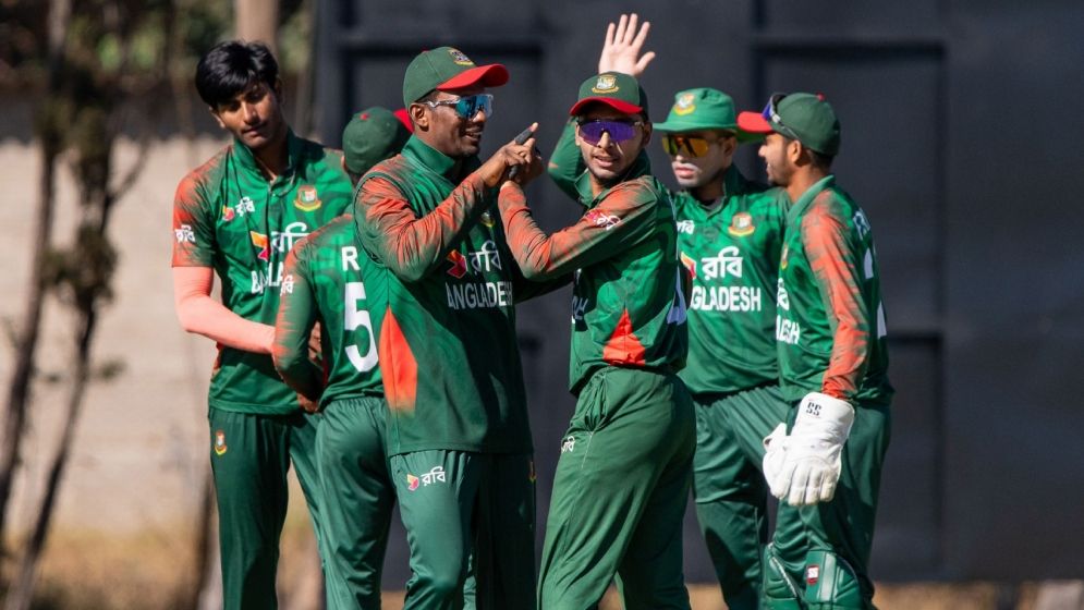 দাপুটে জয়ে দুই ম্যাচ হাতে রেখেই ফাইনালে যুবারা