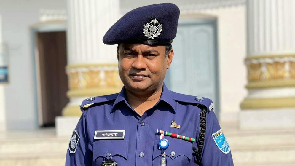 যোগদানের ২৩ দিন পর শিবচর থানার ওসি ক্লোজড