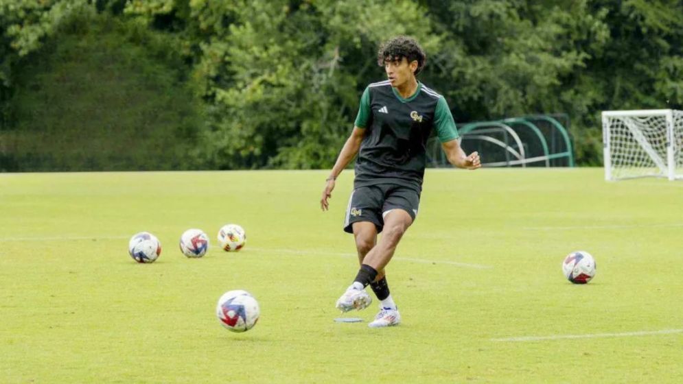 এবার বয়সভিত্তিক ফুটবলে যুক্তরাষ্ট্র প্রবাসী জায়ান