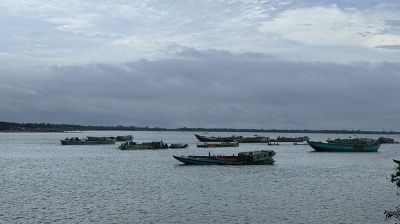 ধ্বংসের পথে জাদুকাটা নদী
