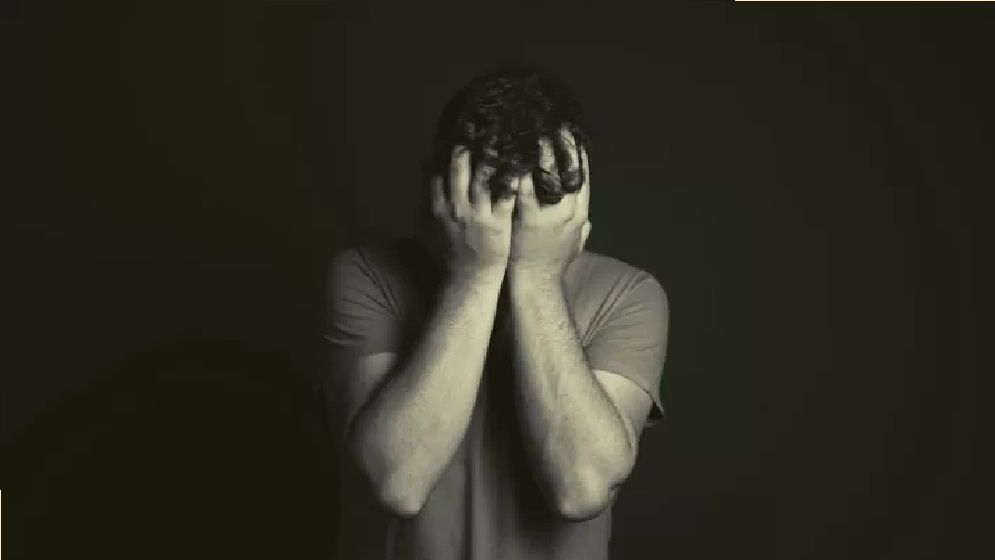 বিষণ্নতায় ভুগছেন রাজশাহীর অর্ধেকের বেশি তরুণ