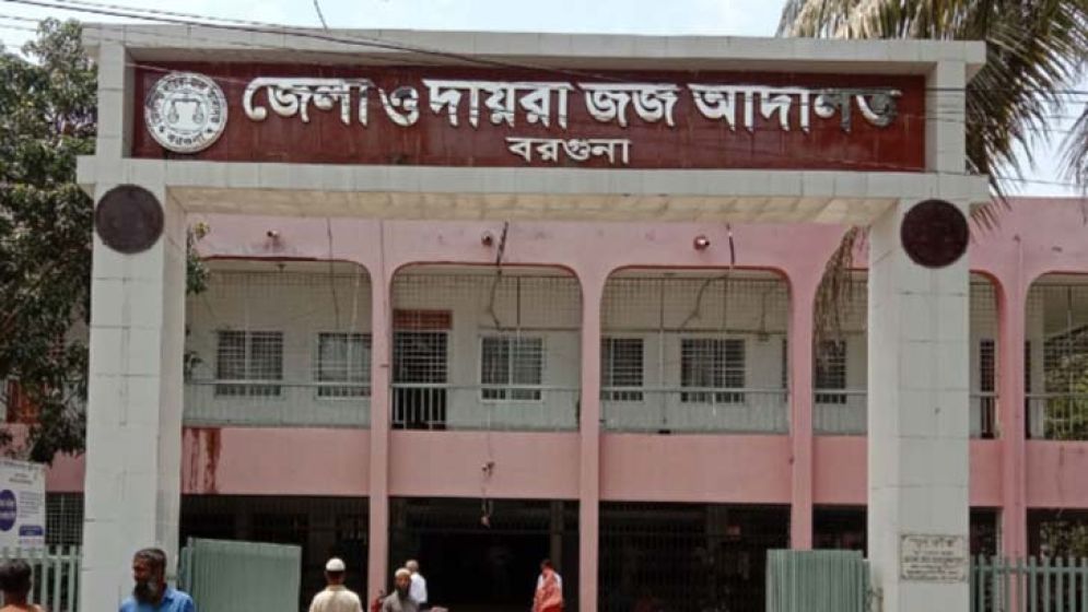 আদালত চত্বরে পুলিশ হেফাজত থেকে পালাল আসামি