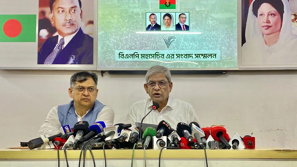 ফেব্রুয়ারিতে ভোটের ঘোষণা গণতন্ত্র উত্তরণের পথকে সুগম করবে: ফখরুল