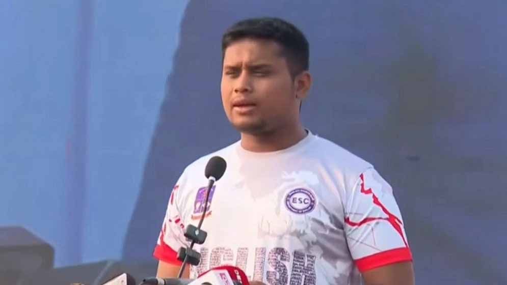 নাহিদকে জানিয়েই ৫ আগস্ট কক্সবাজার গেছেন হাসনাত