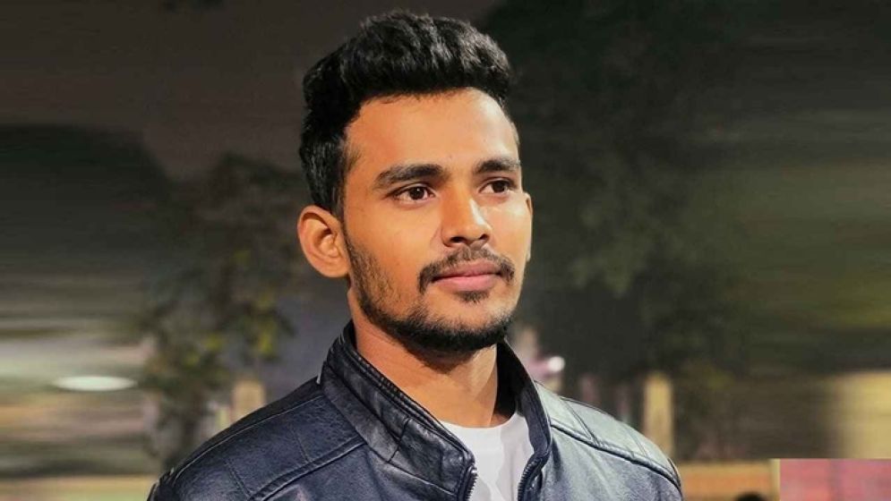 ‘ক্যাম্পাস বন্ধের পর আন্দোলনের প্ল্যাটফর্ম হয়ে ওঠে পুরো বাংলাদেশ’