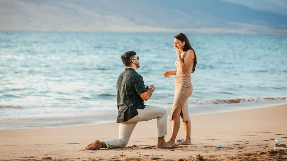 সাত বছর ধরে ৪৩ বার বিয়ের প্রস্তাব ৩ সন্তানের জননীকে, অতঃপর