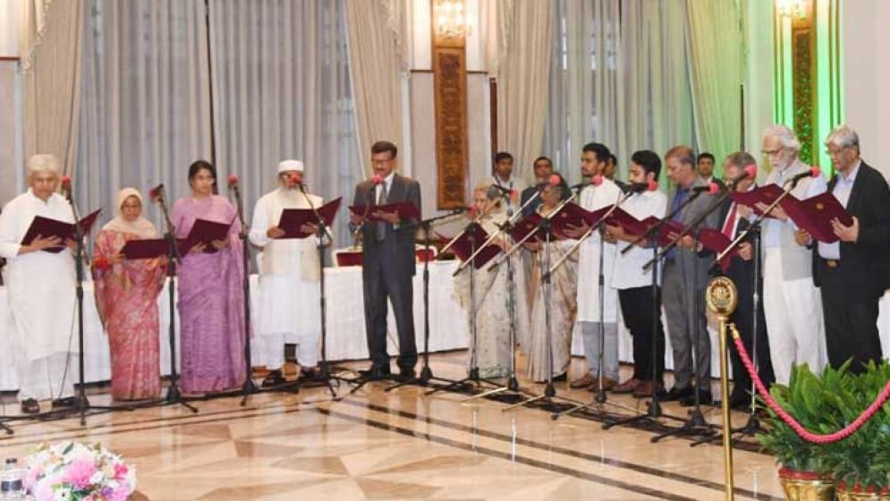 প্রত্যাশা-প্রাপ্তির বিস্তর ফারাক