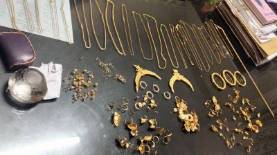 চুরির অর্ধকোটি টাকার স্বর্ণালংকারসহ গ্রেফতার ৩