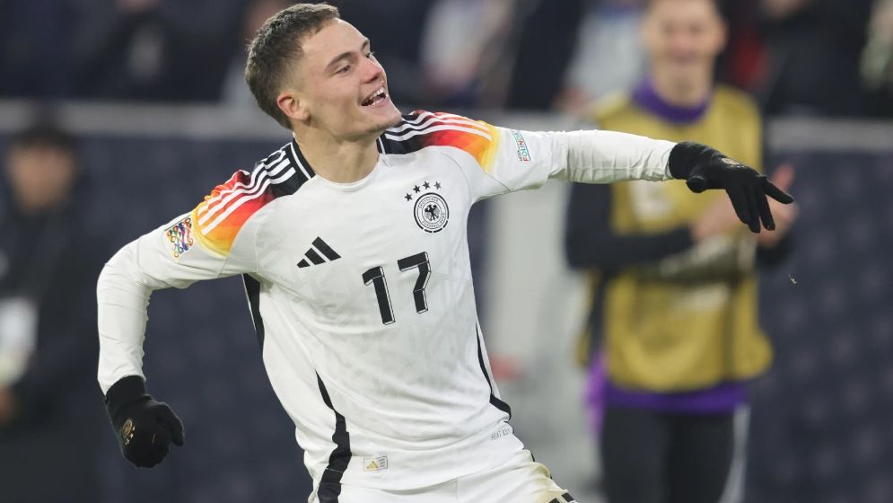 রেকর্ড ফি’তে লিভারপুলে যোগ দেওয়া সেই ফুটবলার জার্মানির বর্ষসেরা