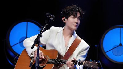 বিশ্বমঞ্চে চীনা সুর, সবাইকে পেছনে ফেলা কে এই চেন চুশেং?