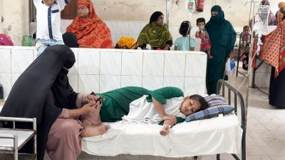 পাথরঘাটায় ‘বিষমিশ্রিত’ পানি পানে ৫ স্কুলছাত্রী হাসপাতালে