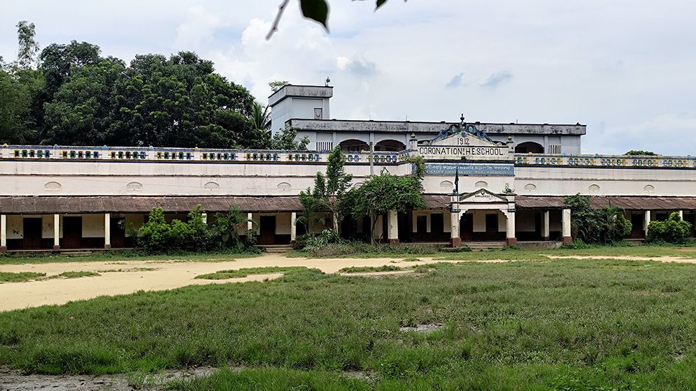 ফটিকছড়ি করোনেশন উচ্চ বিদ্যালয়ের ২২ শিক্ষার্থী বহিষ্কার